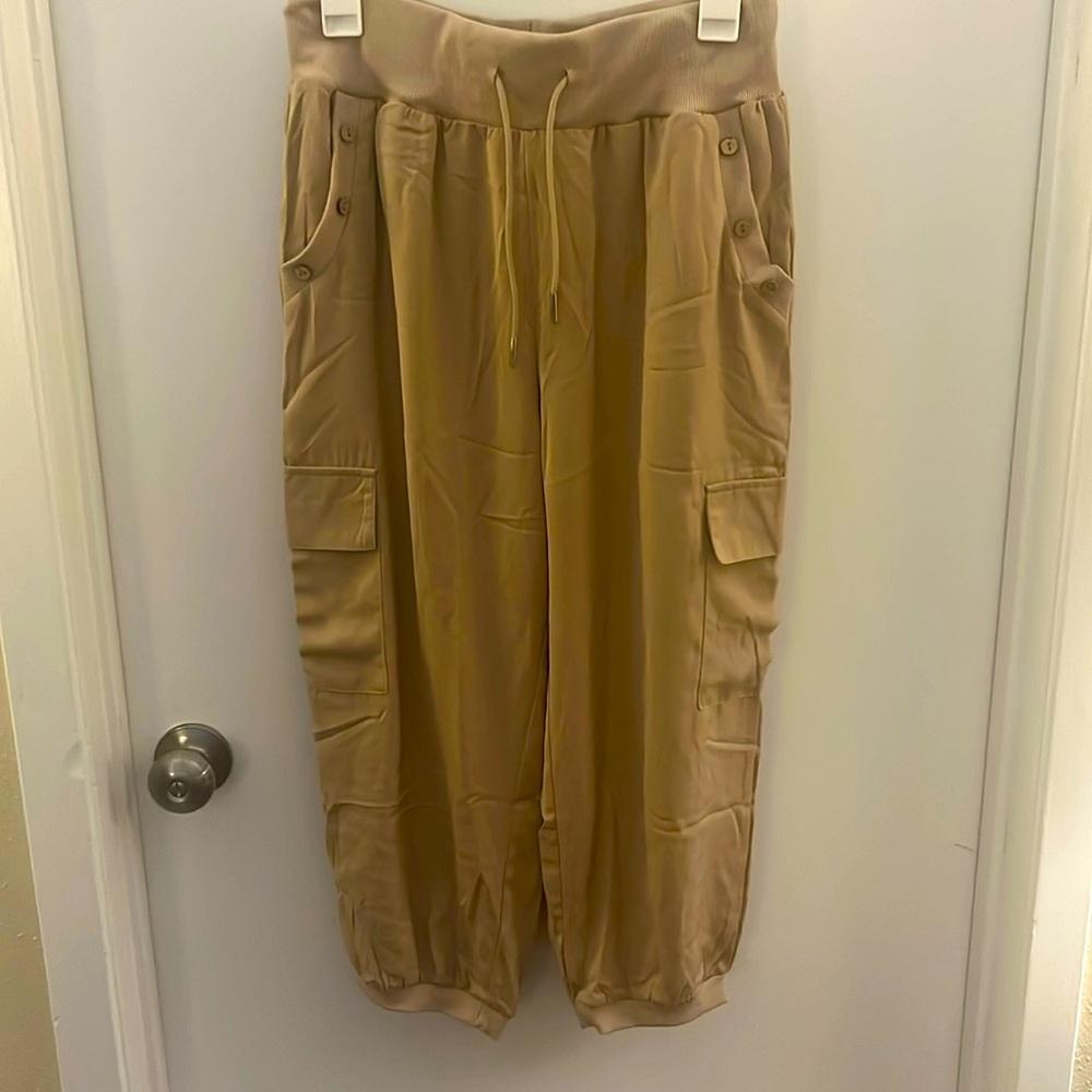 Khaki Cropped Drawstring Capris - image 1